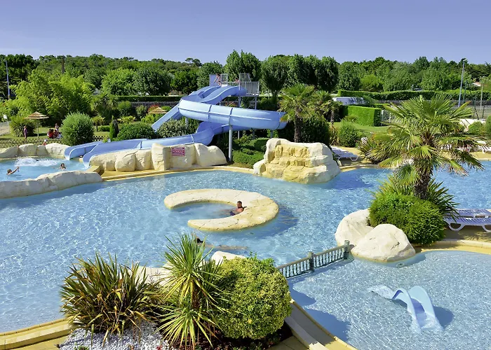 Hotell Les Places Dorees