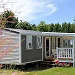 Les Places Dorees 호텔 노트르담드몽