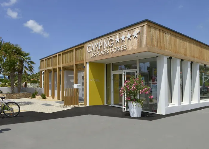 Les Places Dorees Hotel 4*