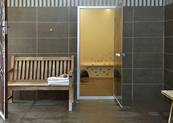 Hotel Les Places Dorees