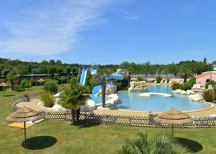 Les Places Dorees Notre-Dame-de-Monts